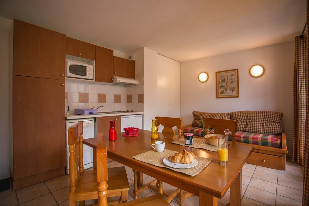 Résidence Néméa Les Chalets d'Estive Cauterets Habitación foto