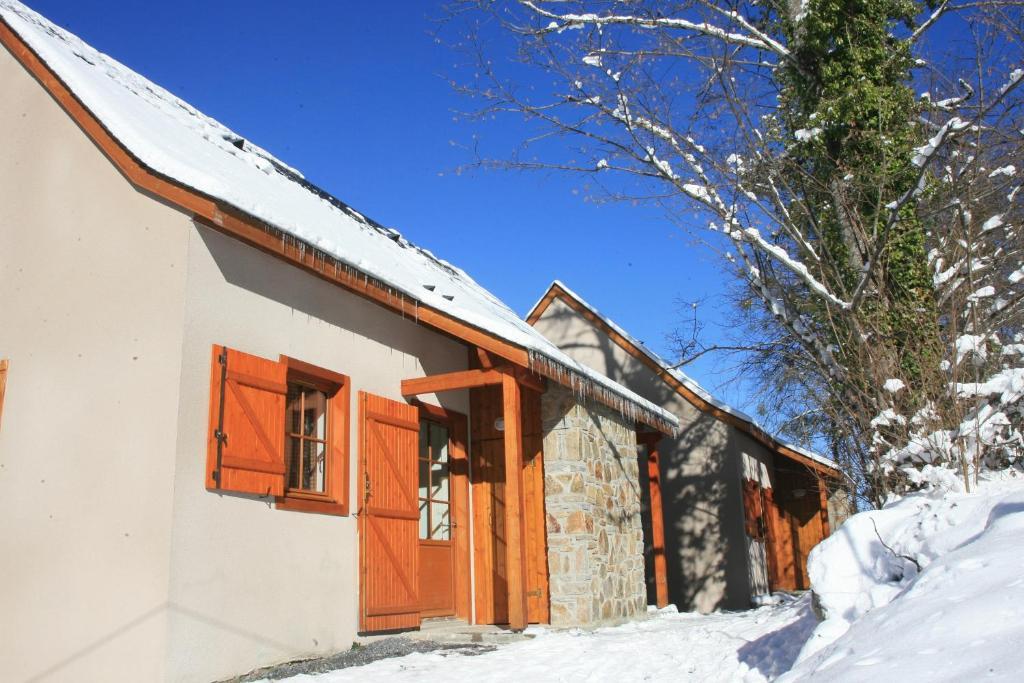 Résidence Néméa Les Chalets d'Estive Cauterets Exterior foto