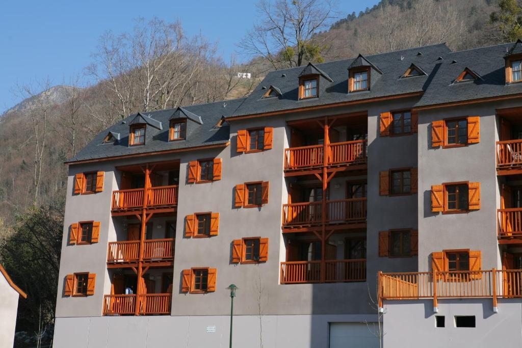 Résidence Néméa Les Chalets d'Estive Cauterets Exterior foto