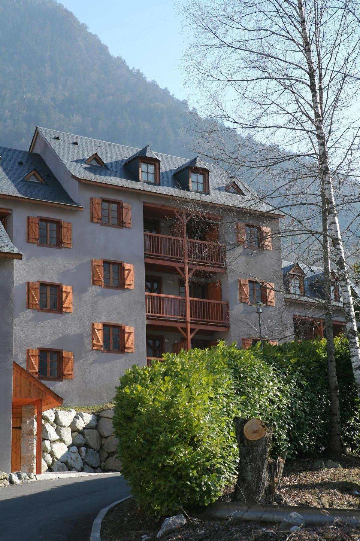 Résidence Néméa Les Chalets d'Estive Cauterets Exterior foto