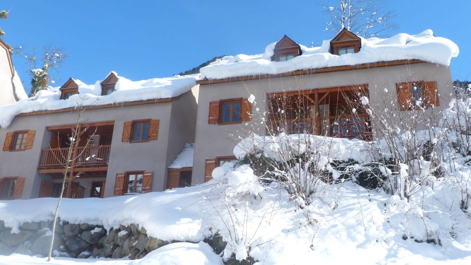 Résidence Néméa Les Chalets d'Estive Cauterets Exterior foto