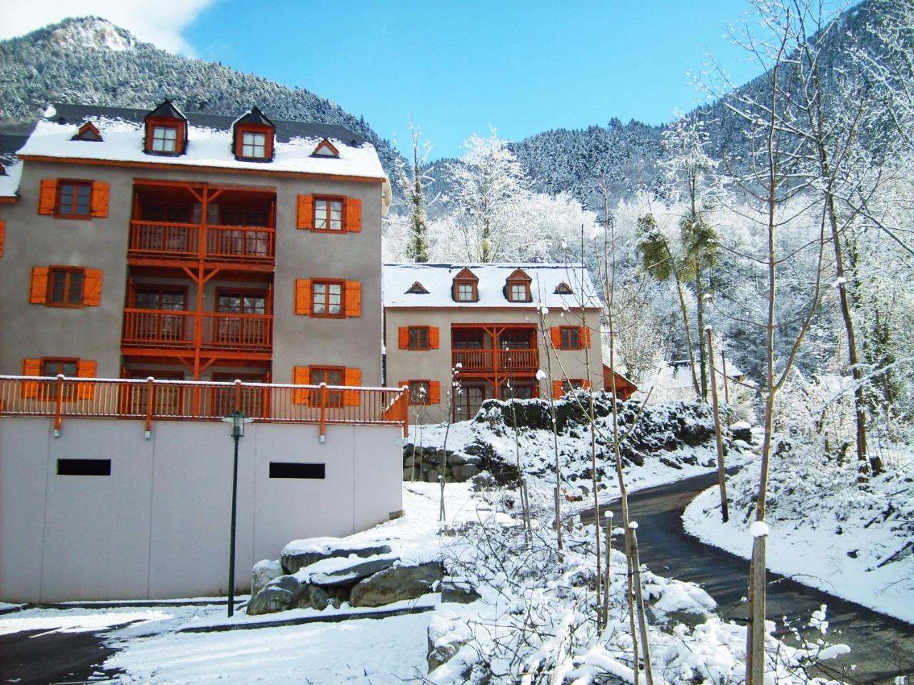 Résidence Néméa Les Chalets d'Estive Cauterets Exterior foto